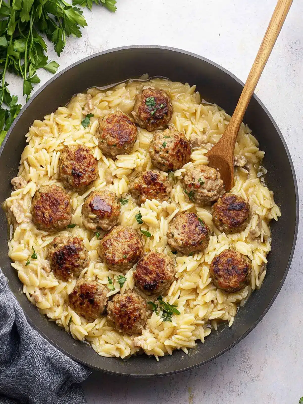 Delicious Chicken Meatballs with Orzo in One Pan Magic 3 Chicken Meatballs with Orzo
