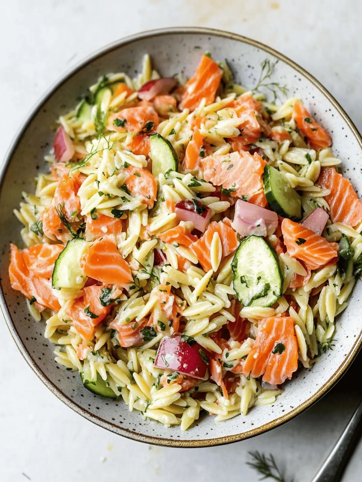 Smoked Salmon Orzo Salad: A Fresh Twist for Home Chefs 3 Smoked Salmon Orzo Salad